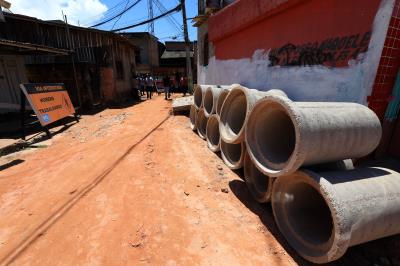 Obras em andamento - Rua Paes de Souza e Vila Eliana, no Guamá