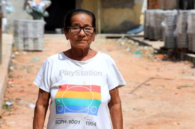 Obras em andamento - Drenagem e pavimentação na passagem Fé em Deus, bairro do Mangueirão