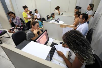 Assistência Social - Prefeitura garante acesso a benefícios por meio dos CRASs