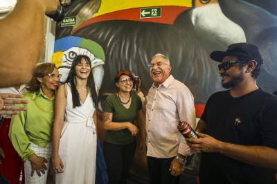 Arte urbana - Galeria da Estação do BRT Tapanã 