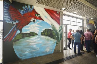 Arte urbana - Galeria da Estação do BRT Tapanã 