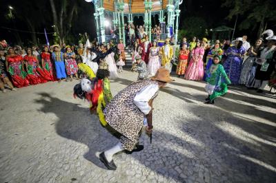 Obra concluída - Reforma e revitalização da Praça Batista Campos 
