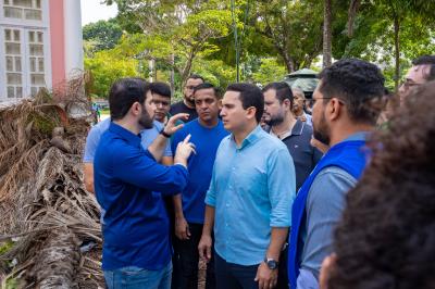 Belém Limpa - Mutirão de limpeza chega a 22 praças da cidade