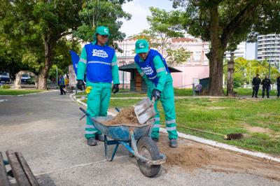 Belém Limpa - Mutirão de limpeza chega a 22 praças da cidade