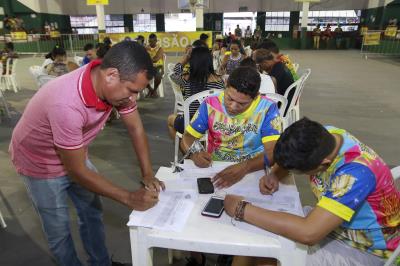 Vinte grupos são os finalistas do concurso de quadrilhas juninas