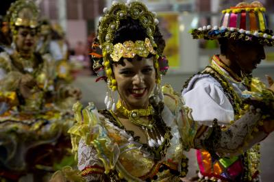 Onze grupos se apresentam no último dia do concurso de quadrilhas