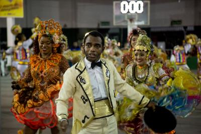 Onze grupos se apresentam no último dia do concurso de quadrilhas