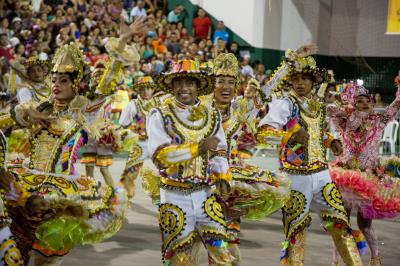 Onze grupos se apresentam no último dia do concurso de quadrilhas