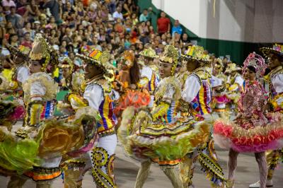 Onze grupos se apresentam no último dia do concurso de quadrilhas