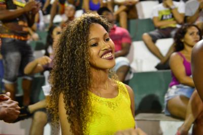 Escolha das campeãs encerra concurso de quadrilhas juninas da PMB