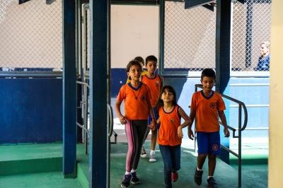 Estudantes são recebidos com escolas revitalizadas e atividades recreativas na rede municipal