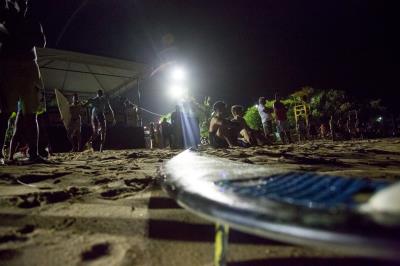 Surf noturno de água doce é novidade no Campeonato Paraense