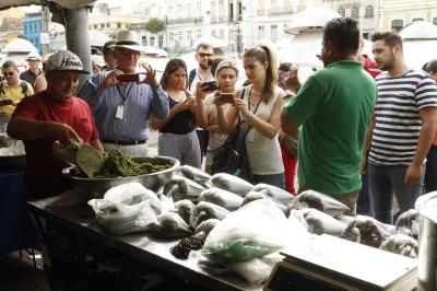 Ver-o-Peso recebe visita de convidados do Encontro Mundial das Cidades Criativas