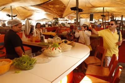 Ver-o-Peso recebe visita de convidados do Encontro Mundial das Cidades Criativas