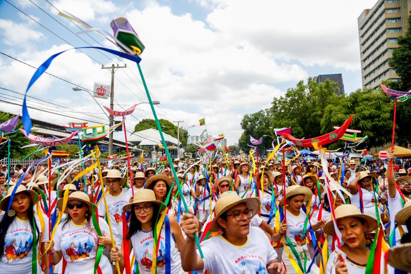 Arraial do Pavulagem promove o tradicional Arrastão do Círio após a Romaria Fluvial