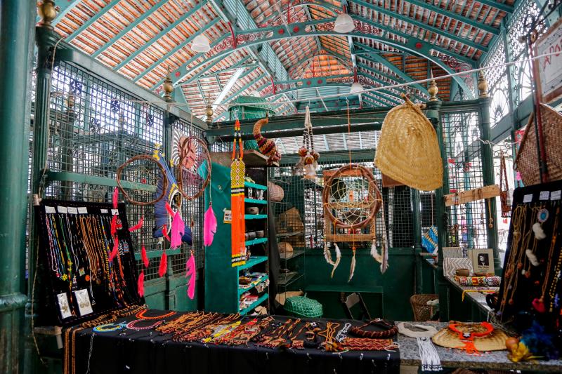 Feira de produtos artesanais movimenta o Mercado Francisco Bolonha