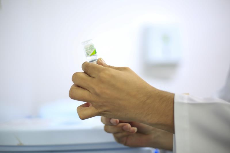 Vacinação contra covid, gripe e sarampo continua disponível na primeira semana de agosto