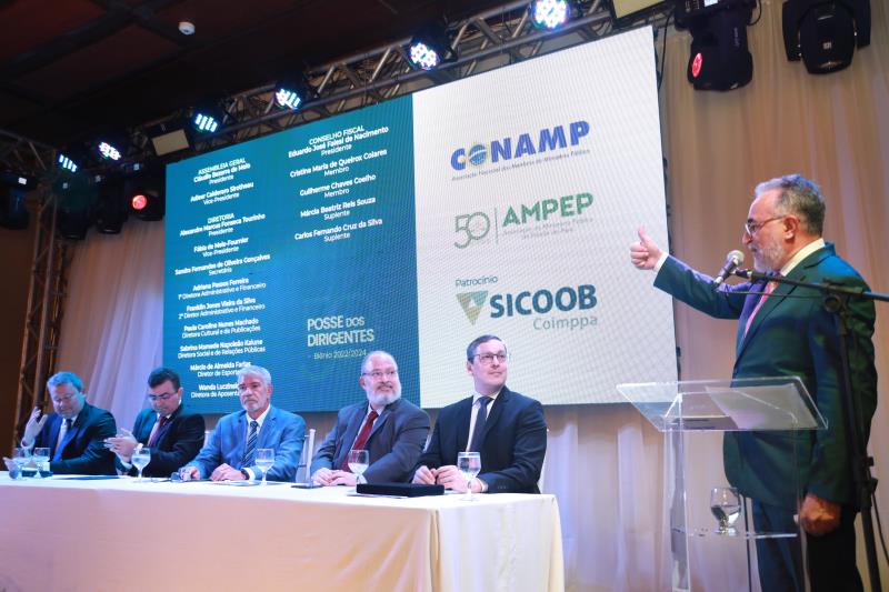 Prefeito de Belém participa da posse do novo presidente da Associação do Ministério Público do Pará 