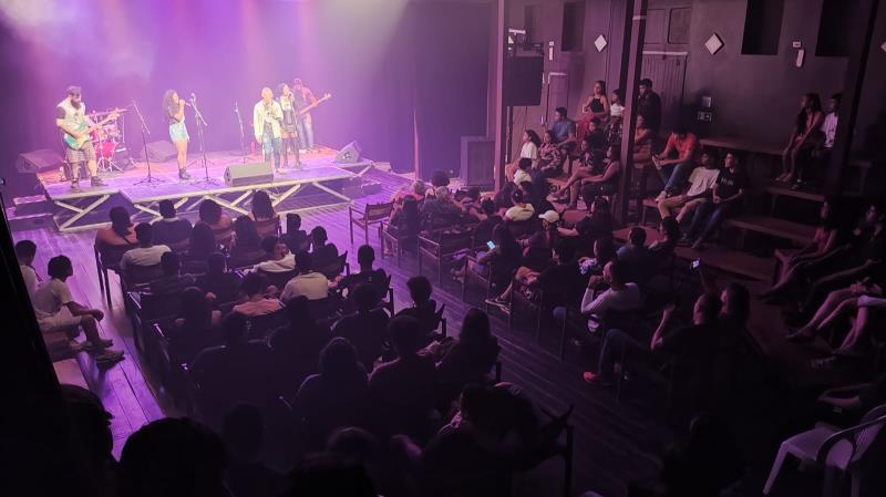 Projeto "Música na Escola" culmina com apresentação para alunos e professores de 9 escolas municipais