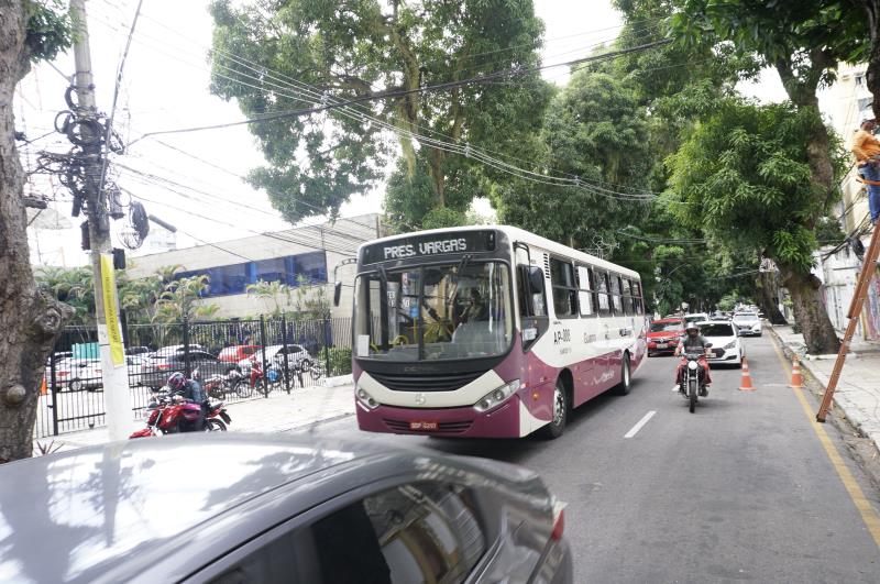 Transportes e lixo são os setores que mais impactam na emissão de gases de efeito estufa em Belém