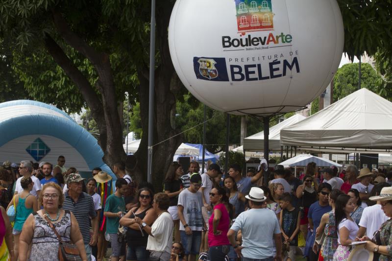 Com apoio da Prefeitura de Belém, terceira edição do Boulevarte lota a praça dos Estivadores