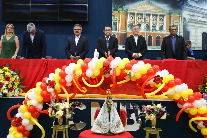 Prefeito sanciona lei que institui o Dia Municipal de Nossa Senhora de Nazaré