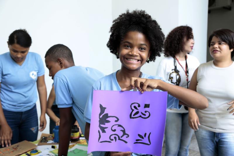 Estudantes participam de oficinas na programação “Primavera dos Museus”, do Mabe