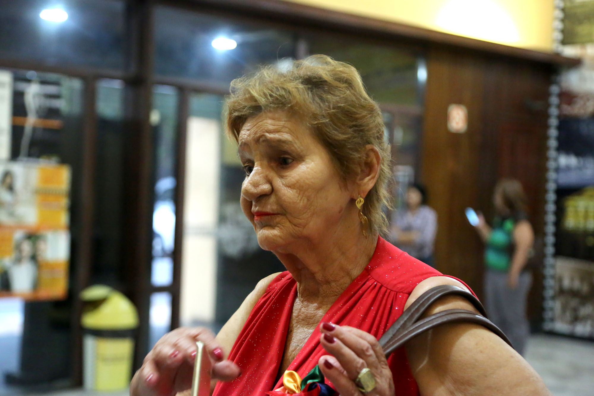 Campanha chama atenção para prevenção, diagnóstico e tratamento da Aids