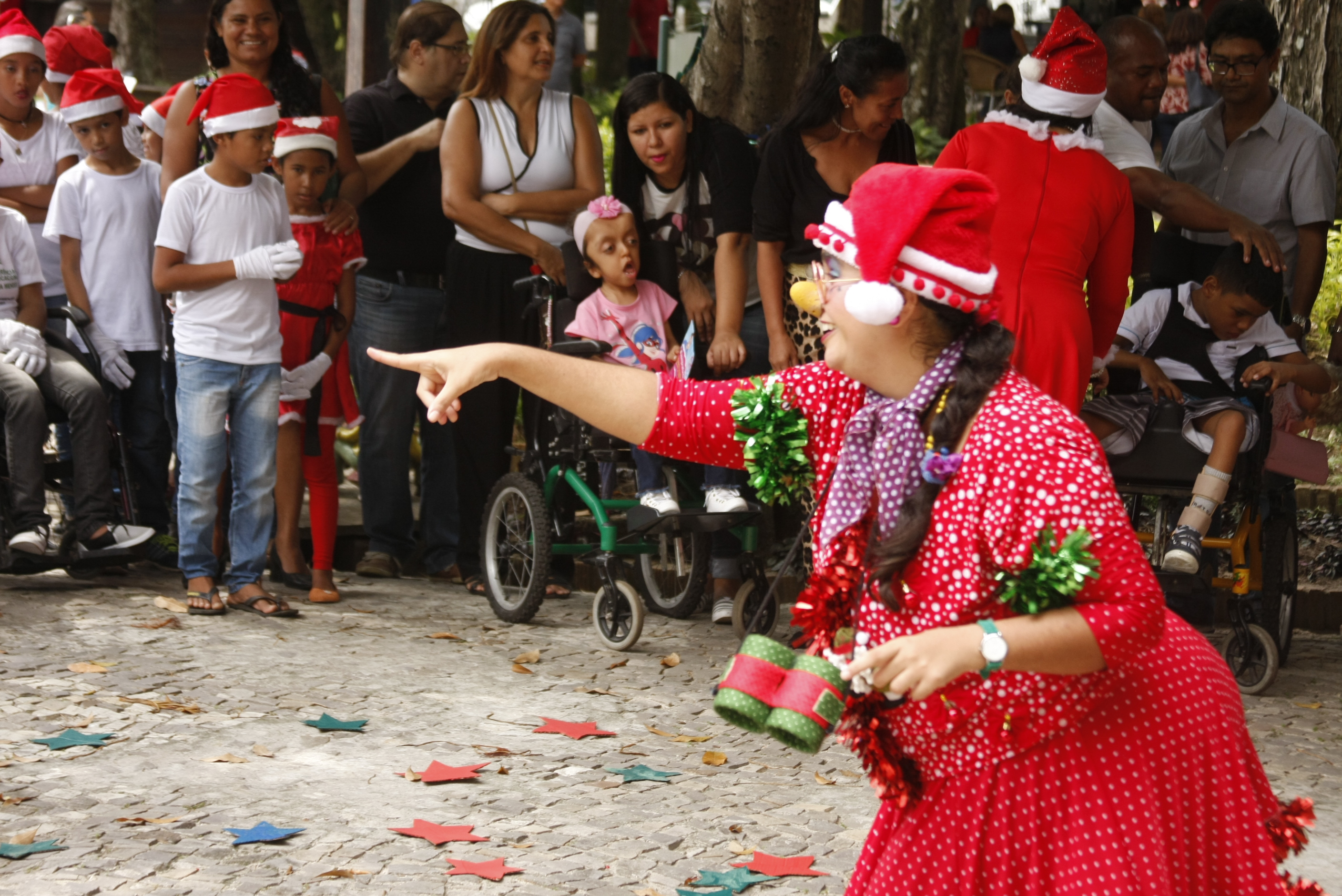 Auto de Natal  do Crie reúne mais de 400 pessoas com e sem deficiência