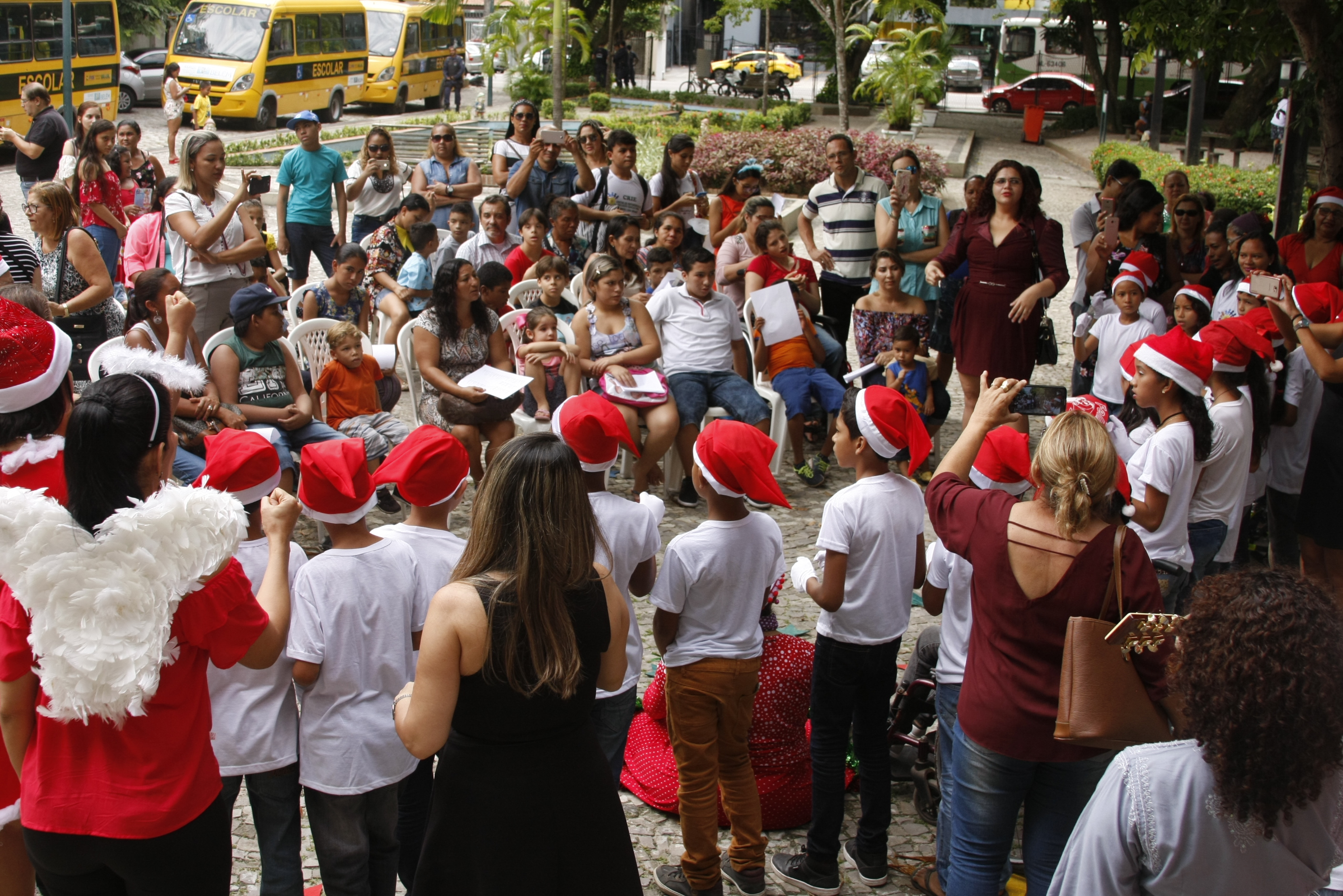 Auto de Natal  do Crie reúne mais de 400 pessoas com e sem deficiência