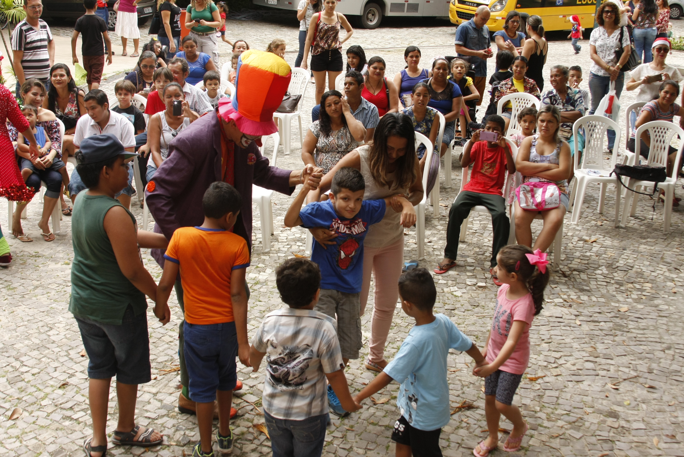 Auto de Natal  do Crie reúne mais de 400 pessoas com e sem deficiência