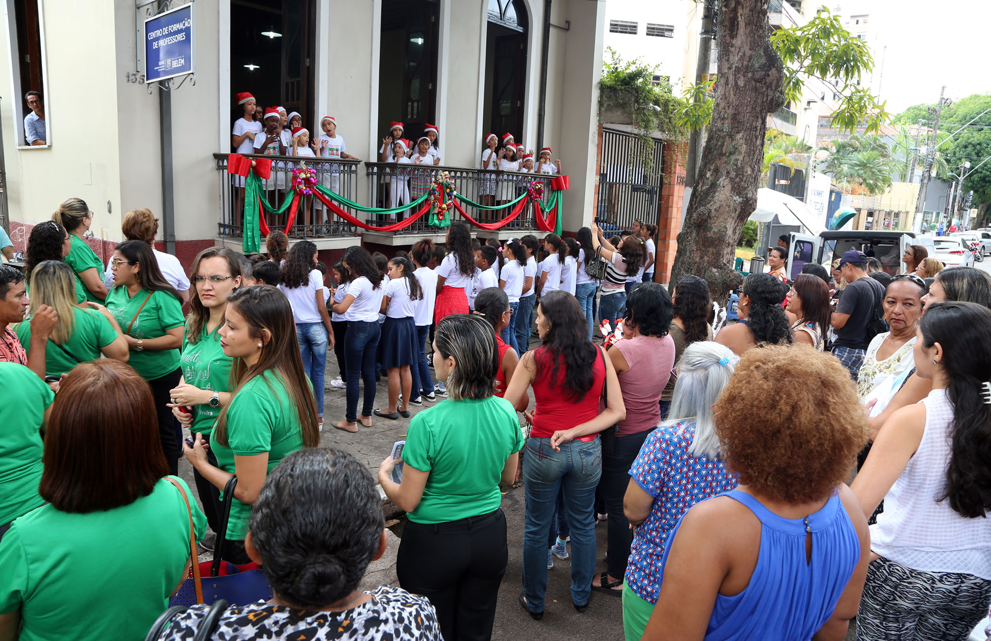 IV Cantata de Natal reúne 180 estudantes e emociona público