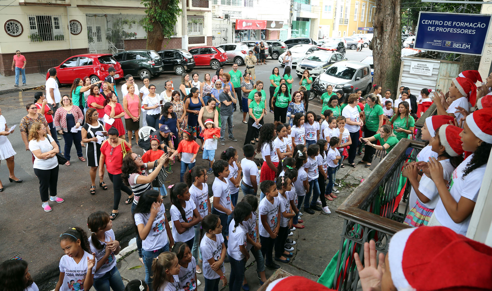 IV Cantata de Natal reúne 180 estudantes e emociona público