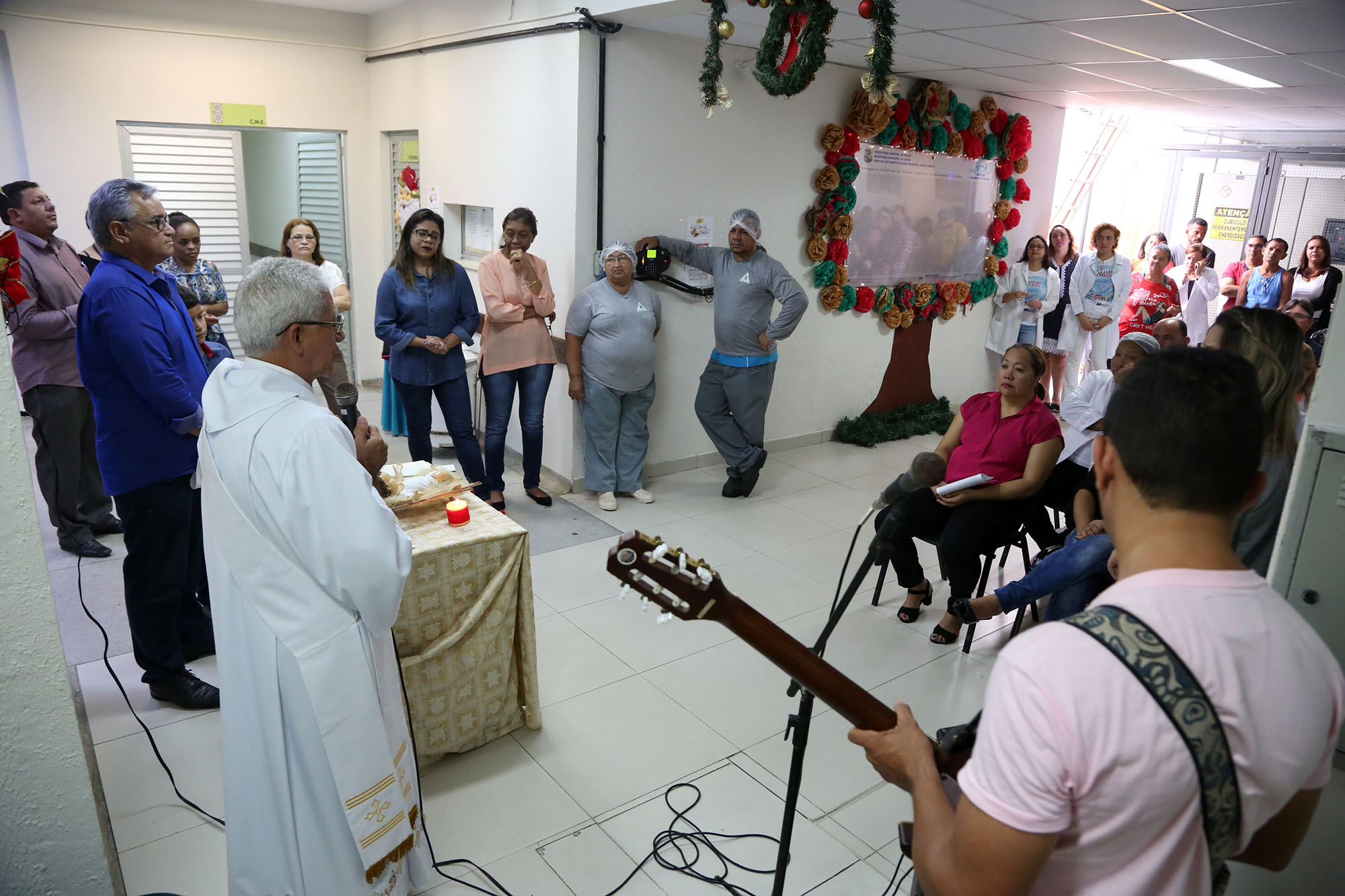 Projeto antecipa Natal de pacientes do Pronto Socorro da 14