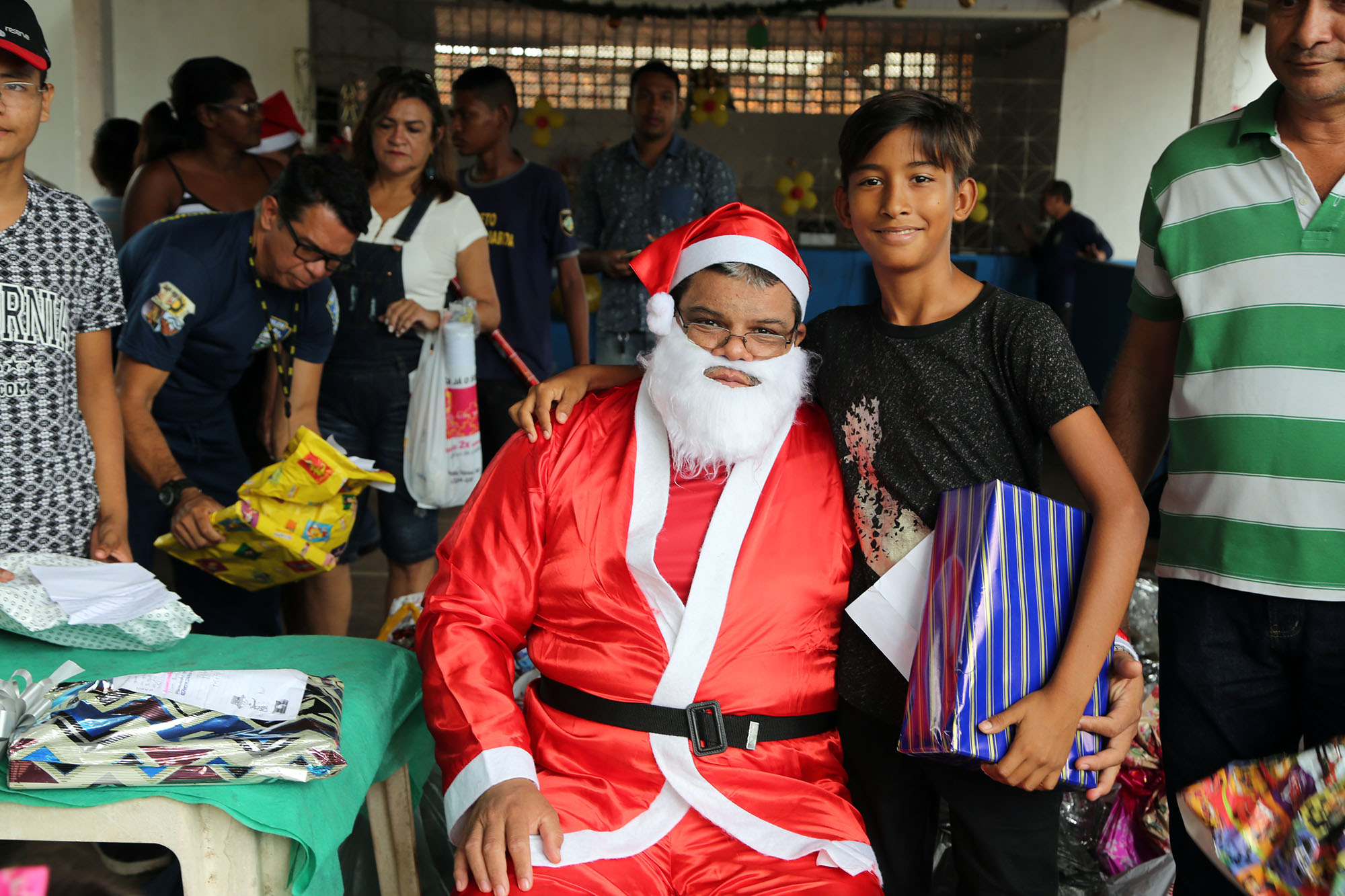Festa e distribuição de brinquedos encerram atividades do projeto Anjos da Guarda em 2017