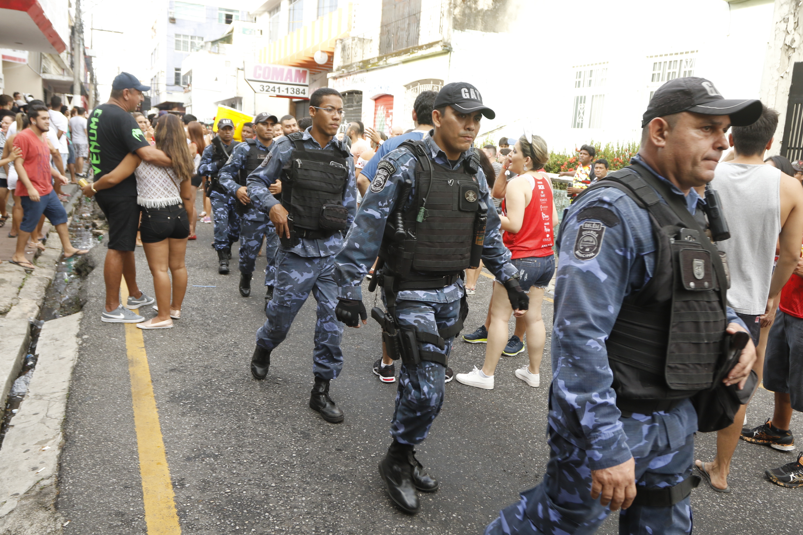 Diversão e tranquilidade marcam primeiro dia de Pré-Carnaval na Cidade Velha