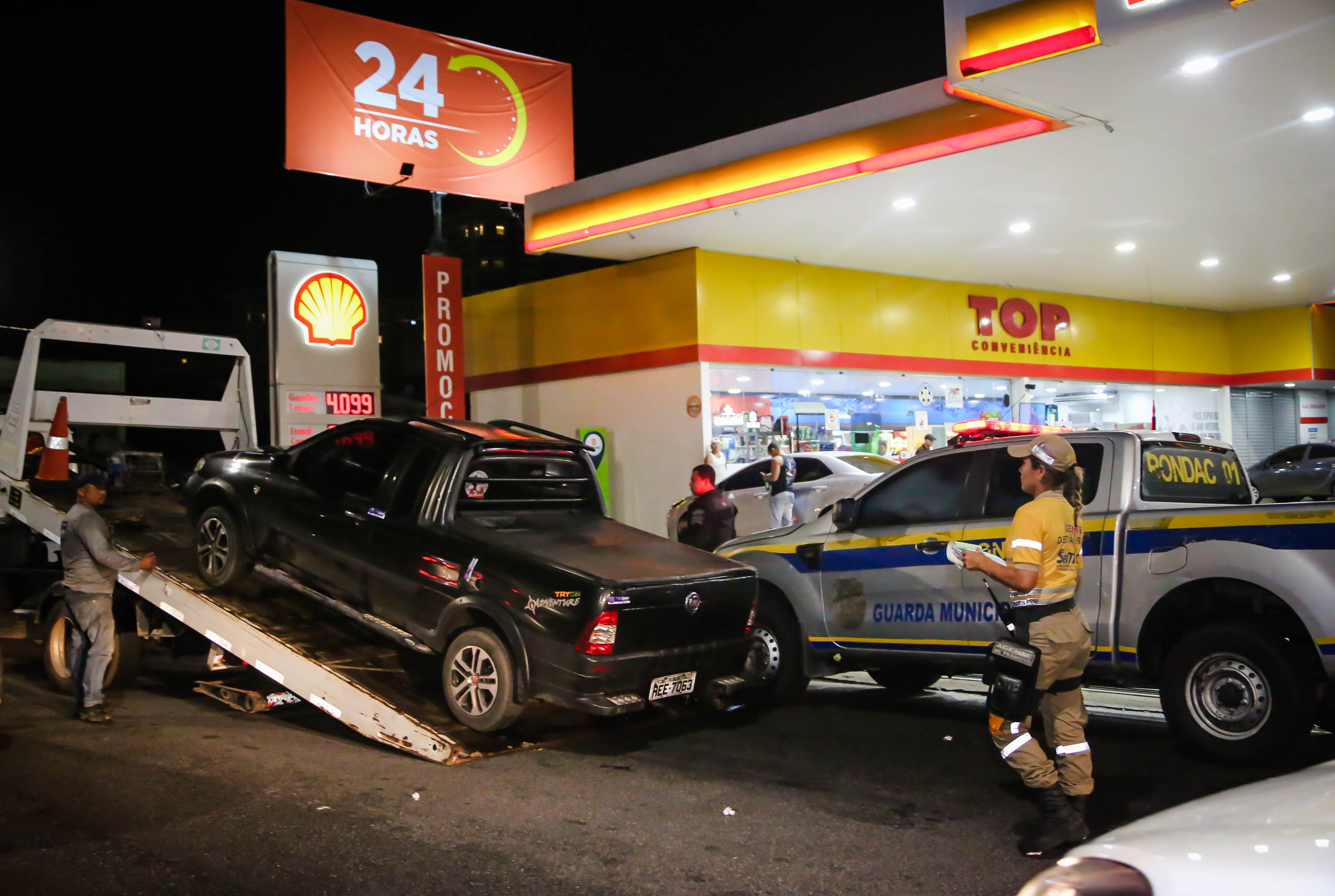 Operação Tolerância Zero percorre postos de gasolina de quatro bairros