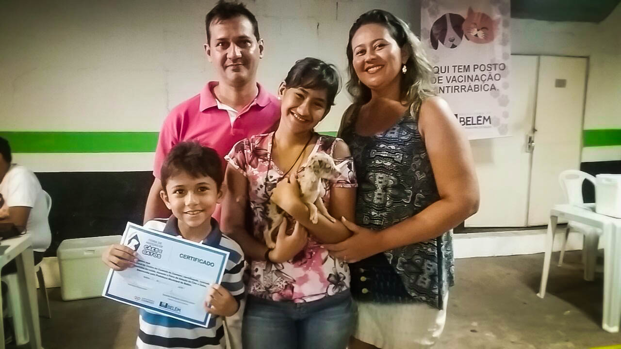 Final de semana com ações de adoção e vacinação de cães e gatos