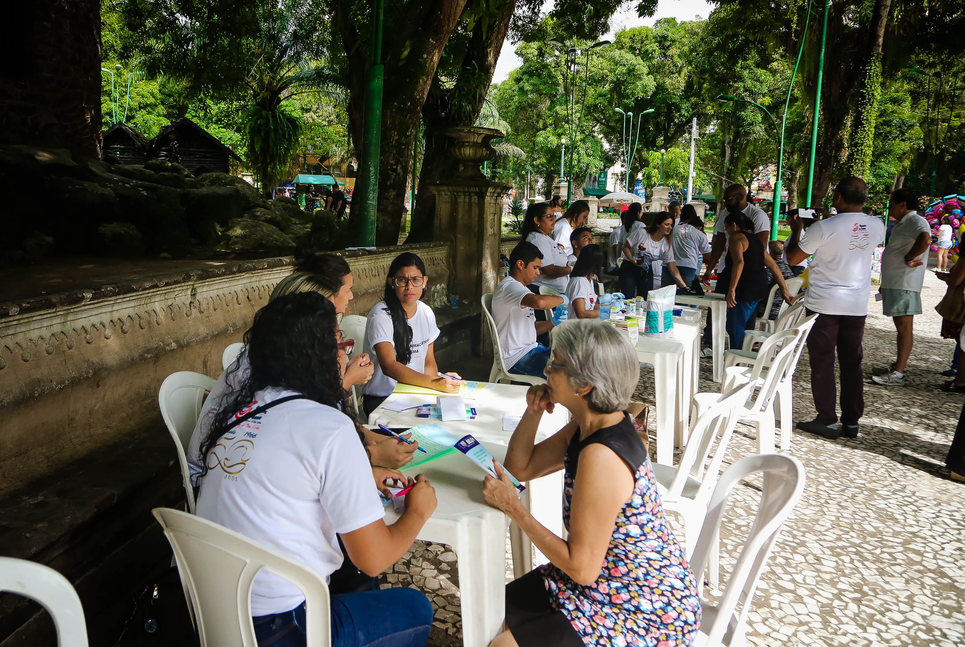 Sesma oferece atendimento na Praça em comemoração ao Dia do Farmacêutico