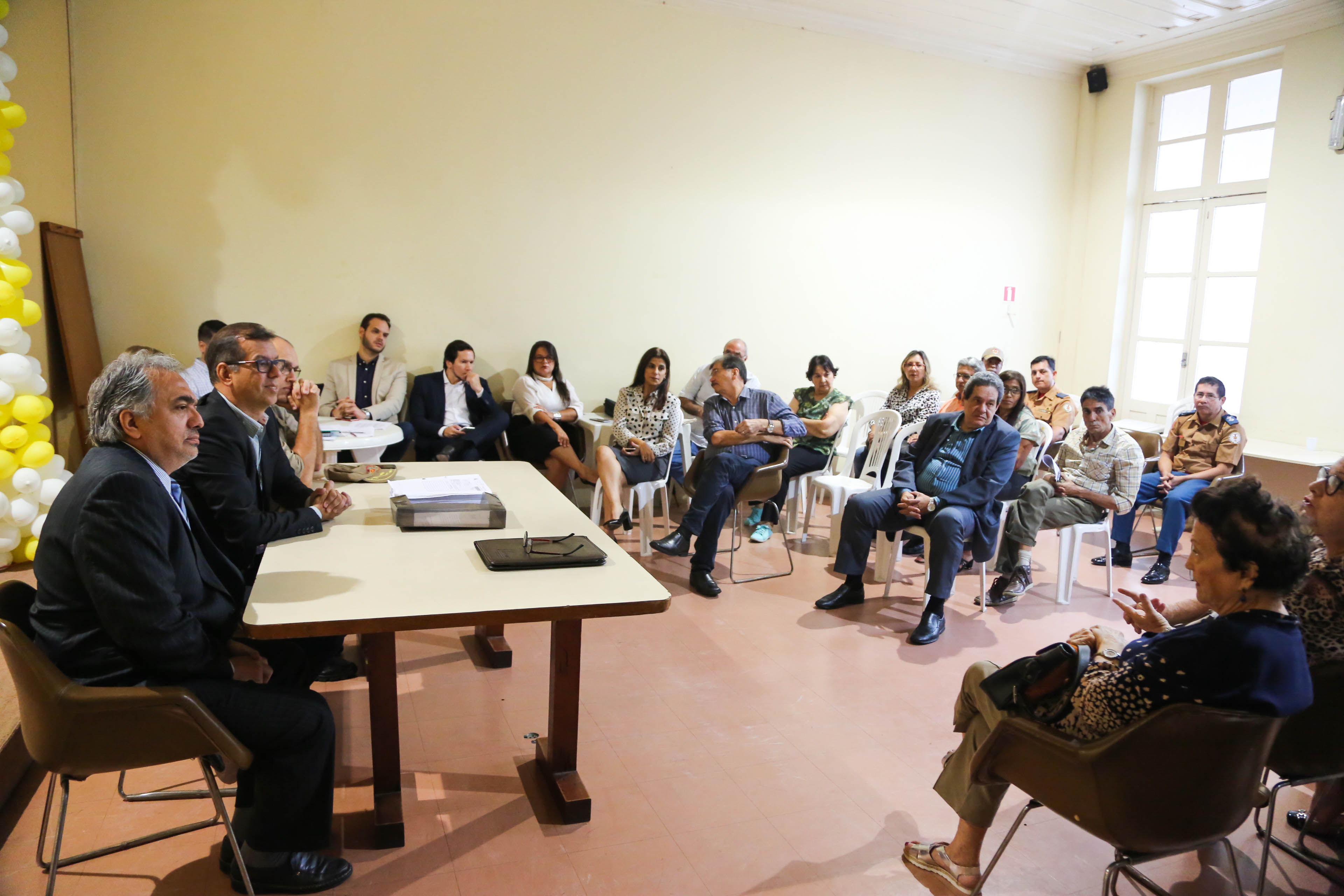 Prefeitura reúne com herdeiros de imóveis do bloco B do prédio da Assembleia Paraense