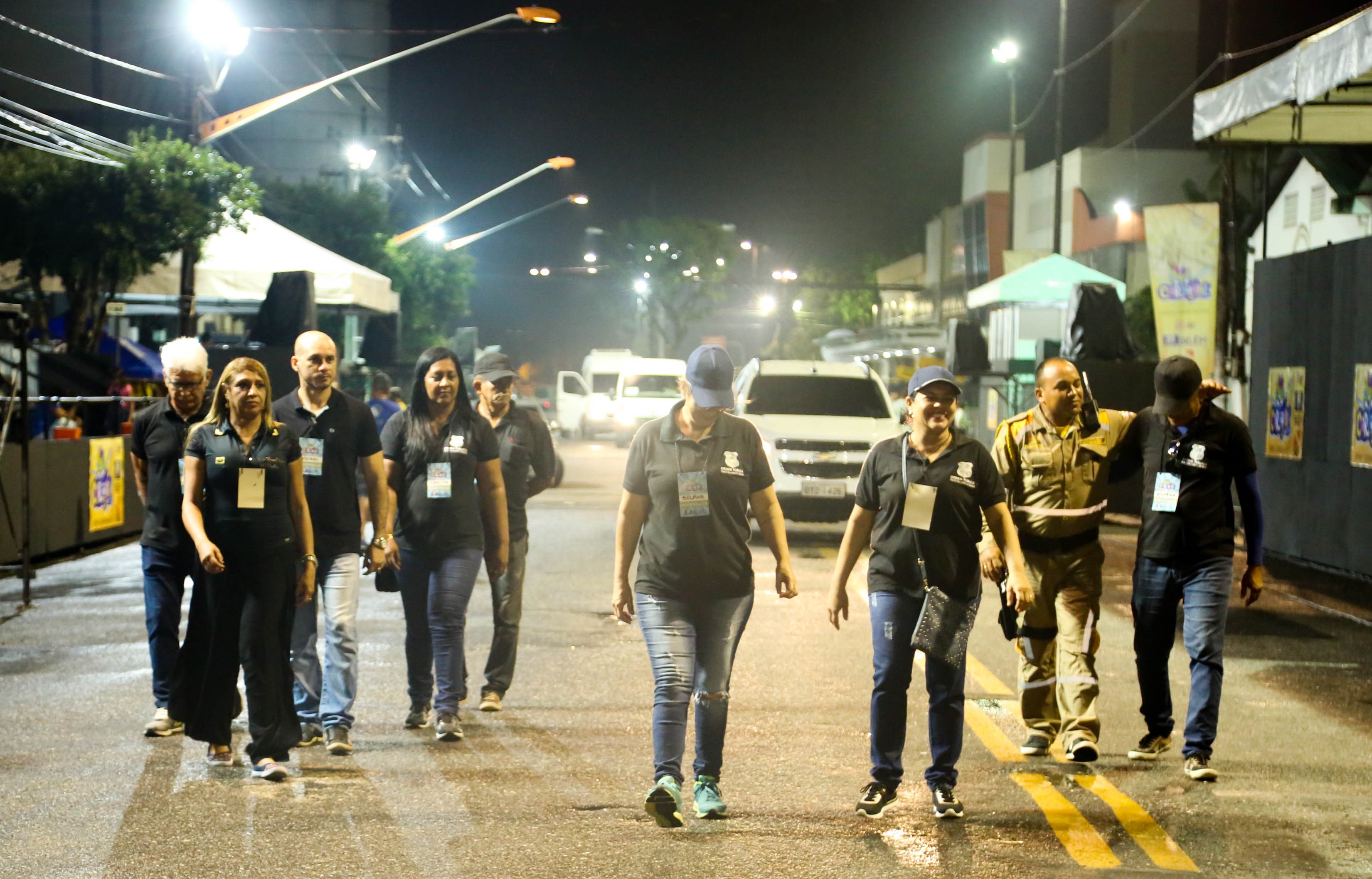 Escolas de samba do segundo grupo abrem o desfile oficial de Belém