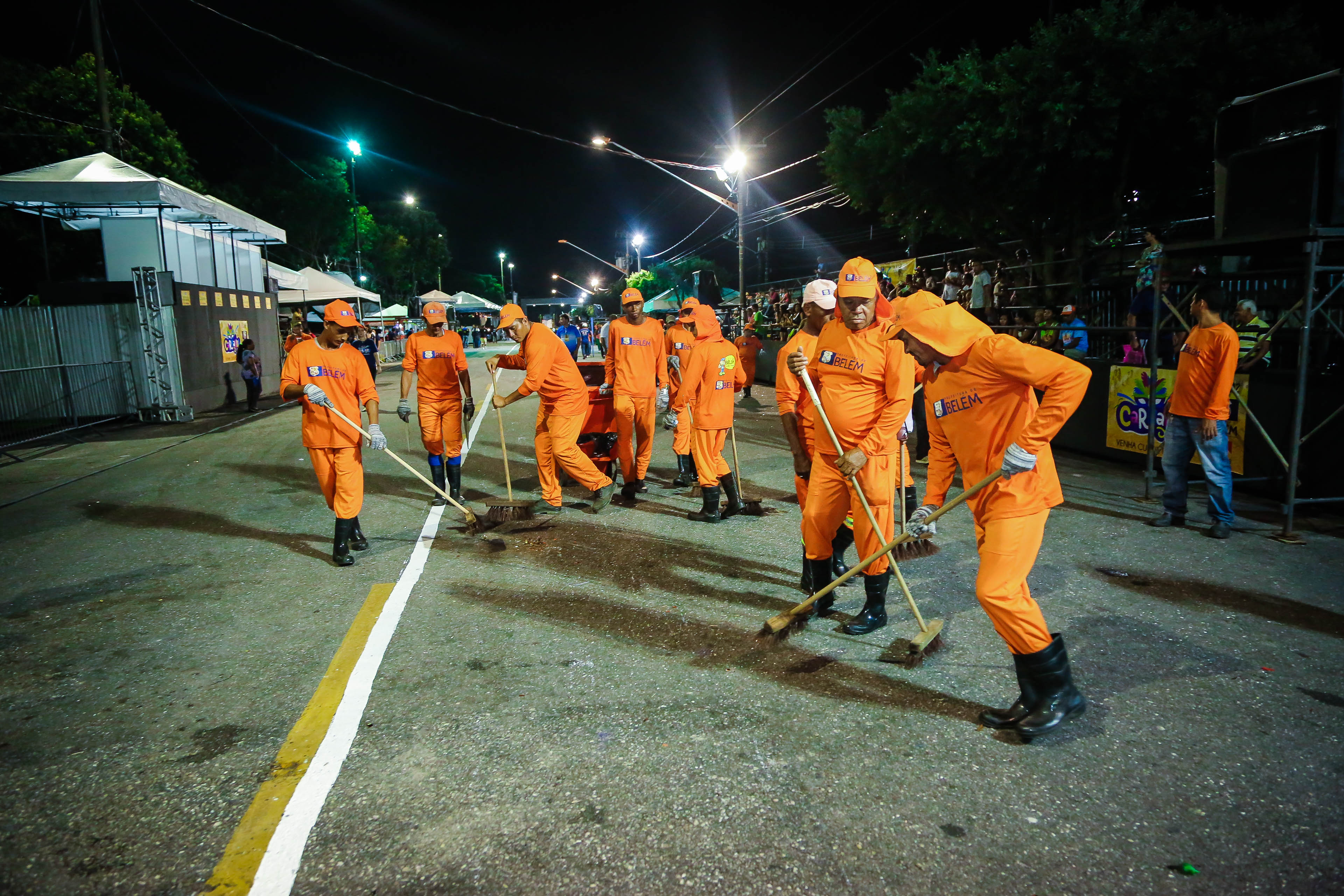 Equipes da Prefeitura de Belém garantem tranquilidade à segunda noite de Carnaval