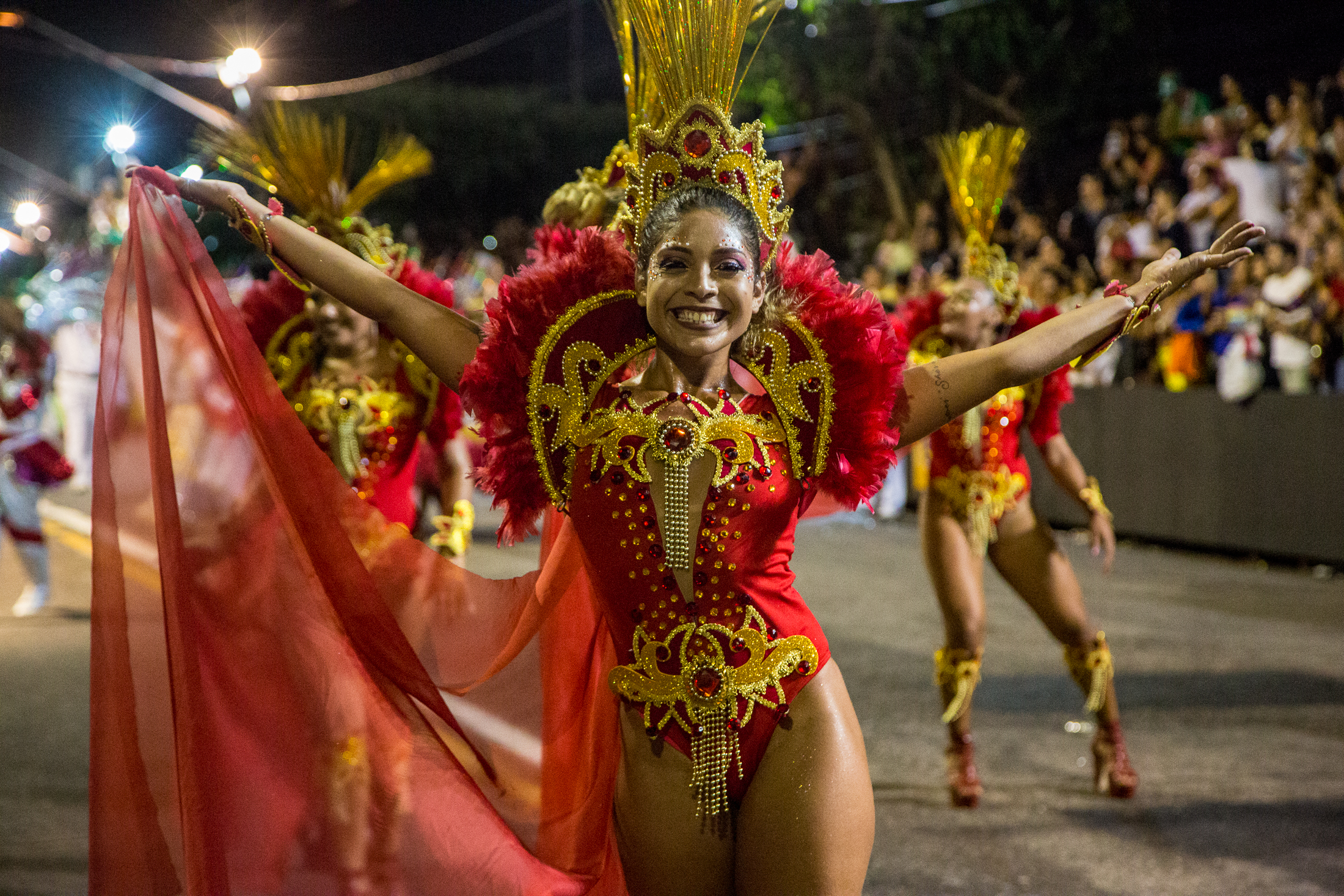 Escolas do Grupo 1 empolgam o público no desfile oficial do Carnaval 2018