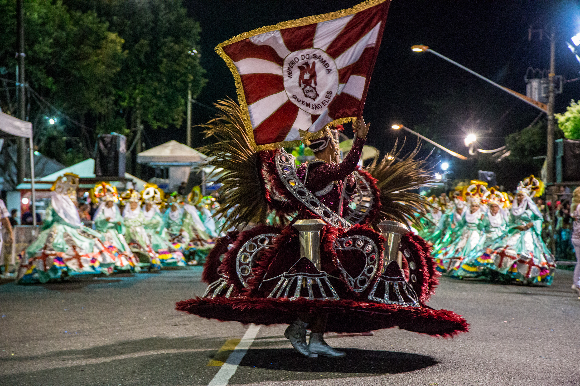 Escolas do Grupo 1 empolgam o público no desfile oficial do Carnaval 2018