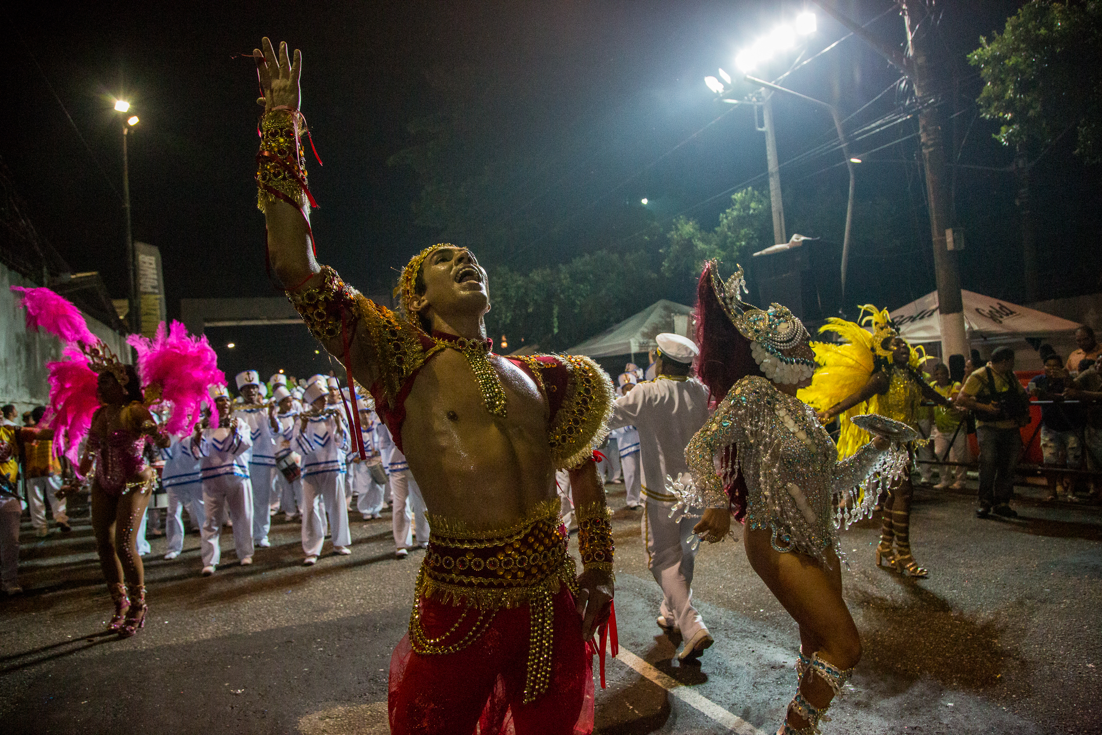 Escolas do Grupo 1 empolgam o público no desfile oficial do Carnaval 2018