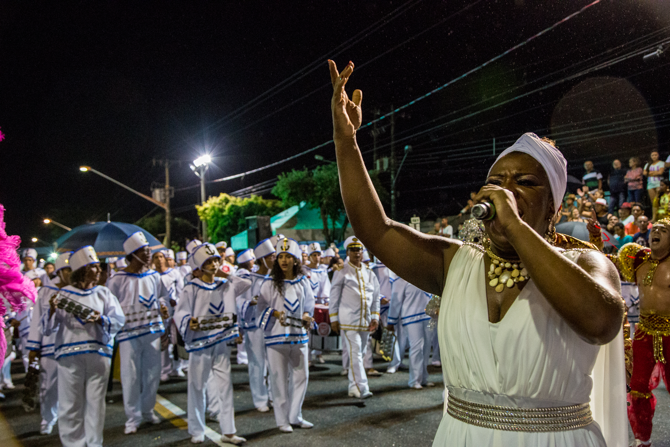 Escolas do Grupo 1 empolgam o público no desfile oficial do Carnaval 2018