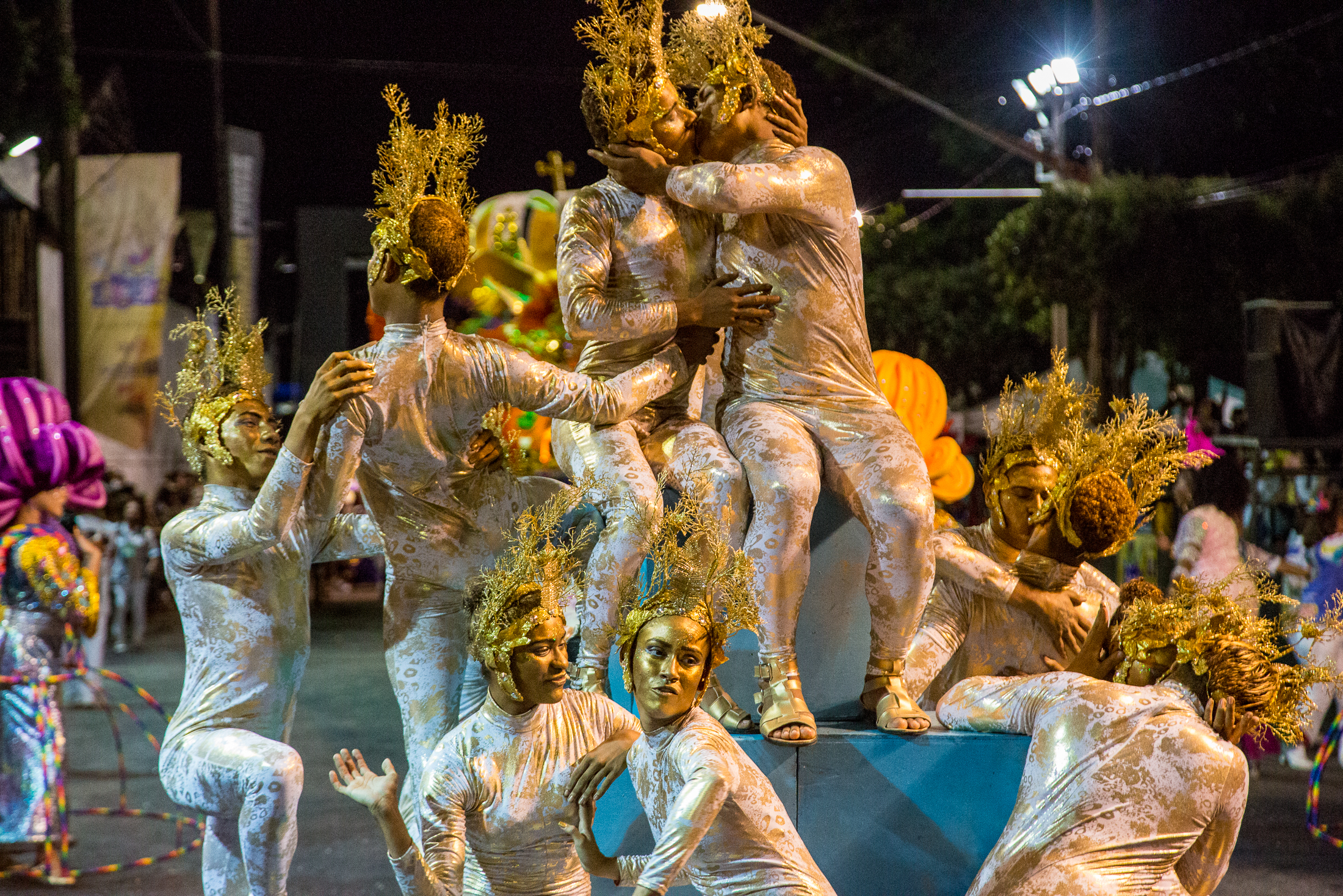 Escolas do Grupo 1 empolgam o público no desfile oficial do Carnaval 2018