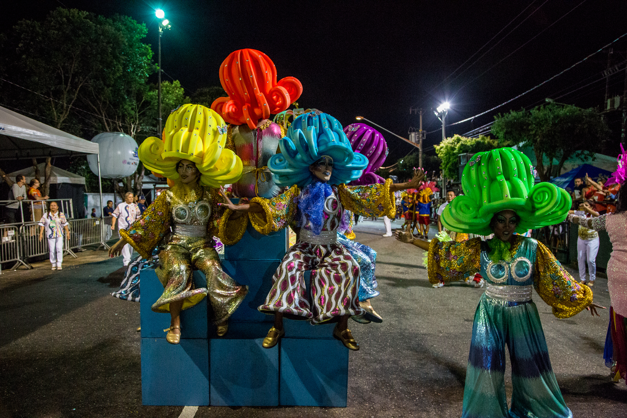 Escolas do Grupo 1 empolgam o público no desfile oficial do Carnaval 2018