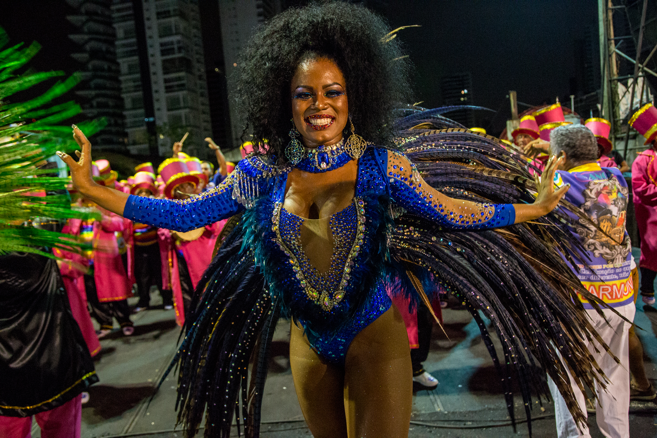Escolas do Grupo 1 empolgam o público no desfile oficial do Carnaval 2018