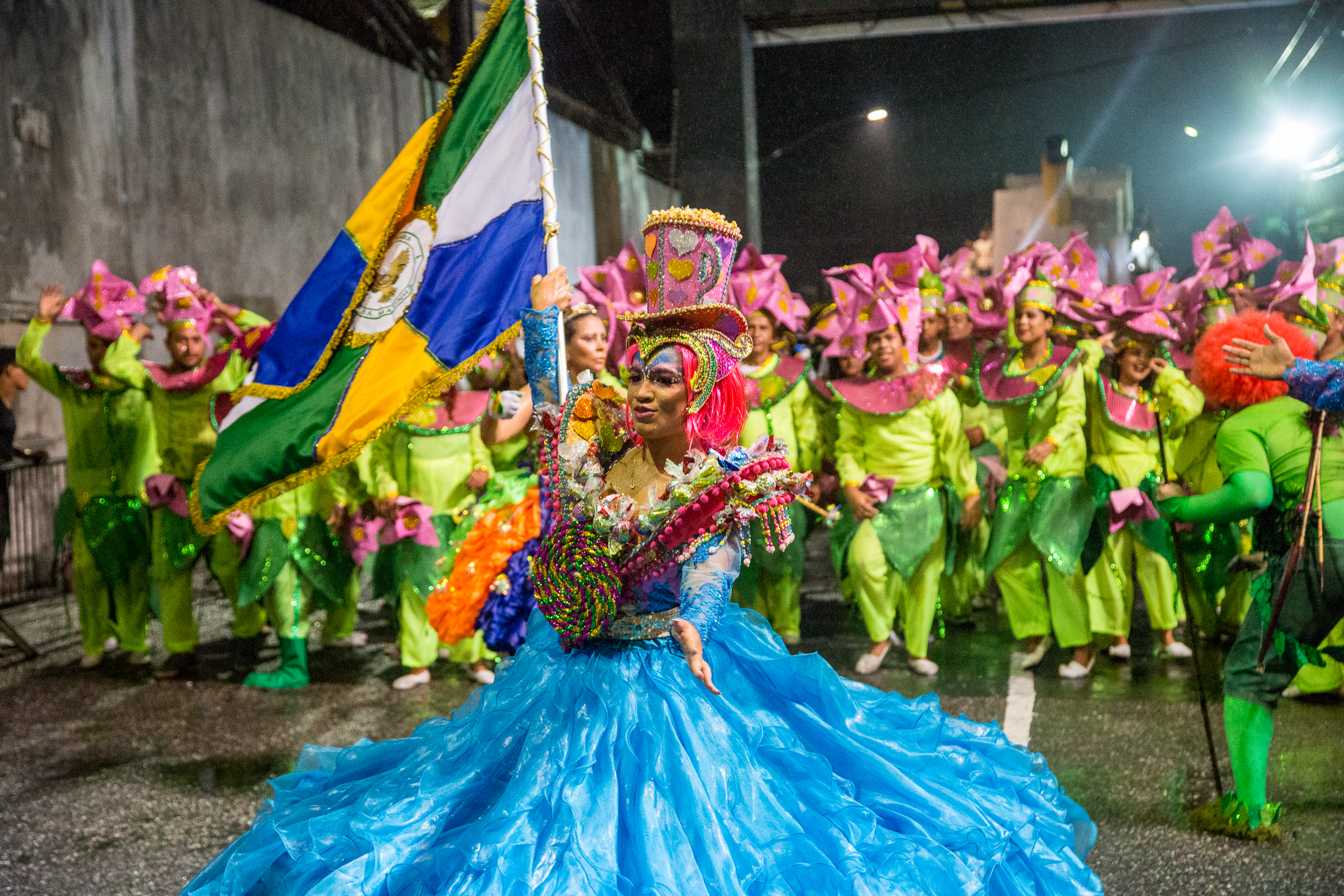 Escolas do Grupo 1 empolgam o público no desfile oficial do Carnaval 2018